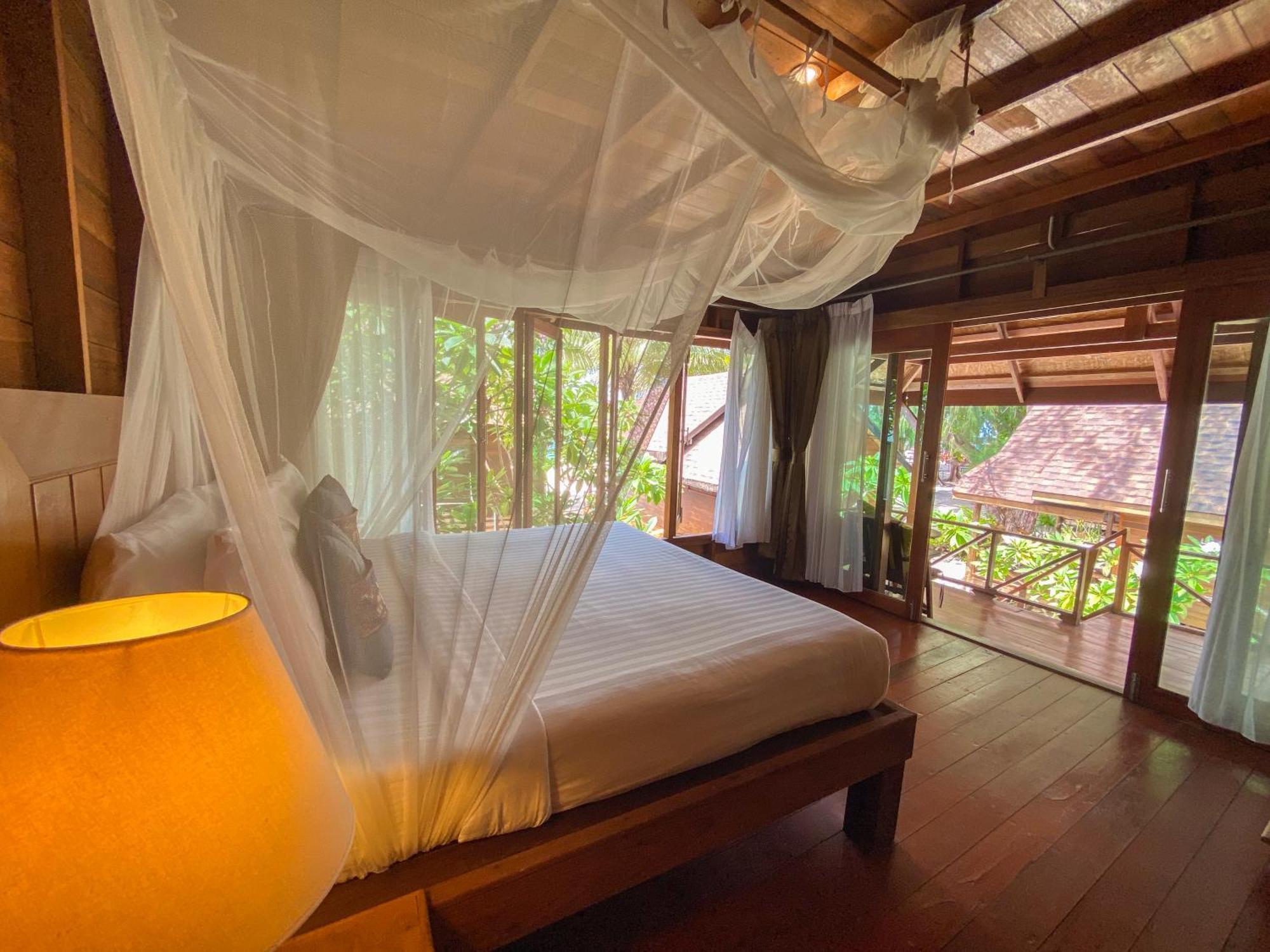 Lipe Beach Resort Exterior foto