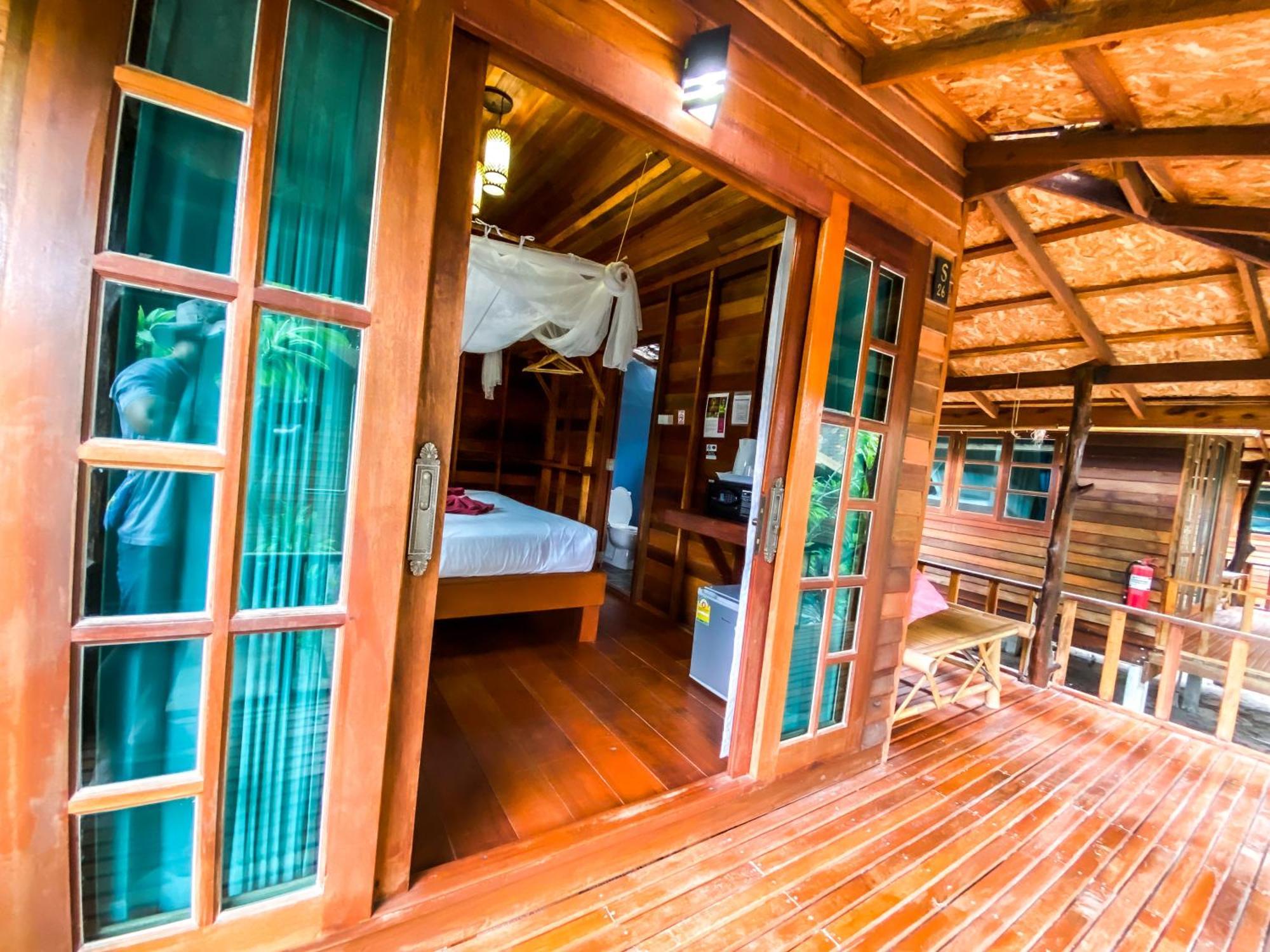 Lipe Beach Resort Exterior foto